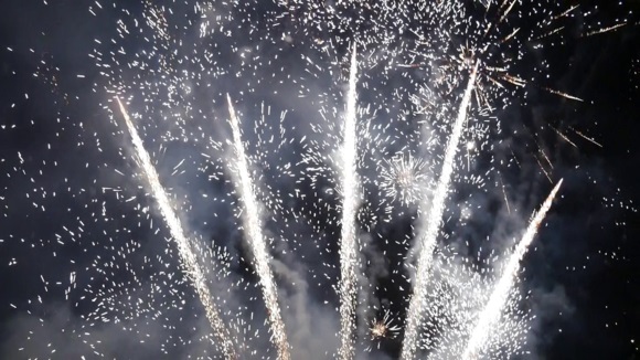 Feuerwerk zu einer Hochzeit in Nidderau (Main-Kinzig-Kreis)