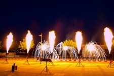 Flammenshow und Feuerwerk Nachbarschaftsfest Frankfurt