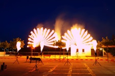 Flammenshow und Feuerwerk Nachbarschaftsfest Frankfurt